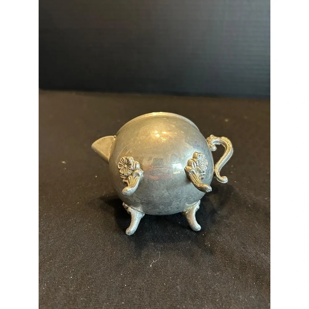 Vintage Leonard‎ Silver Plated Footed Creamer Detailed Floral 3.25